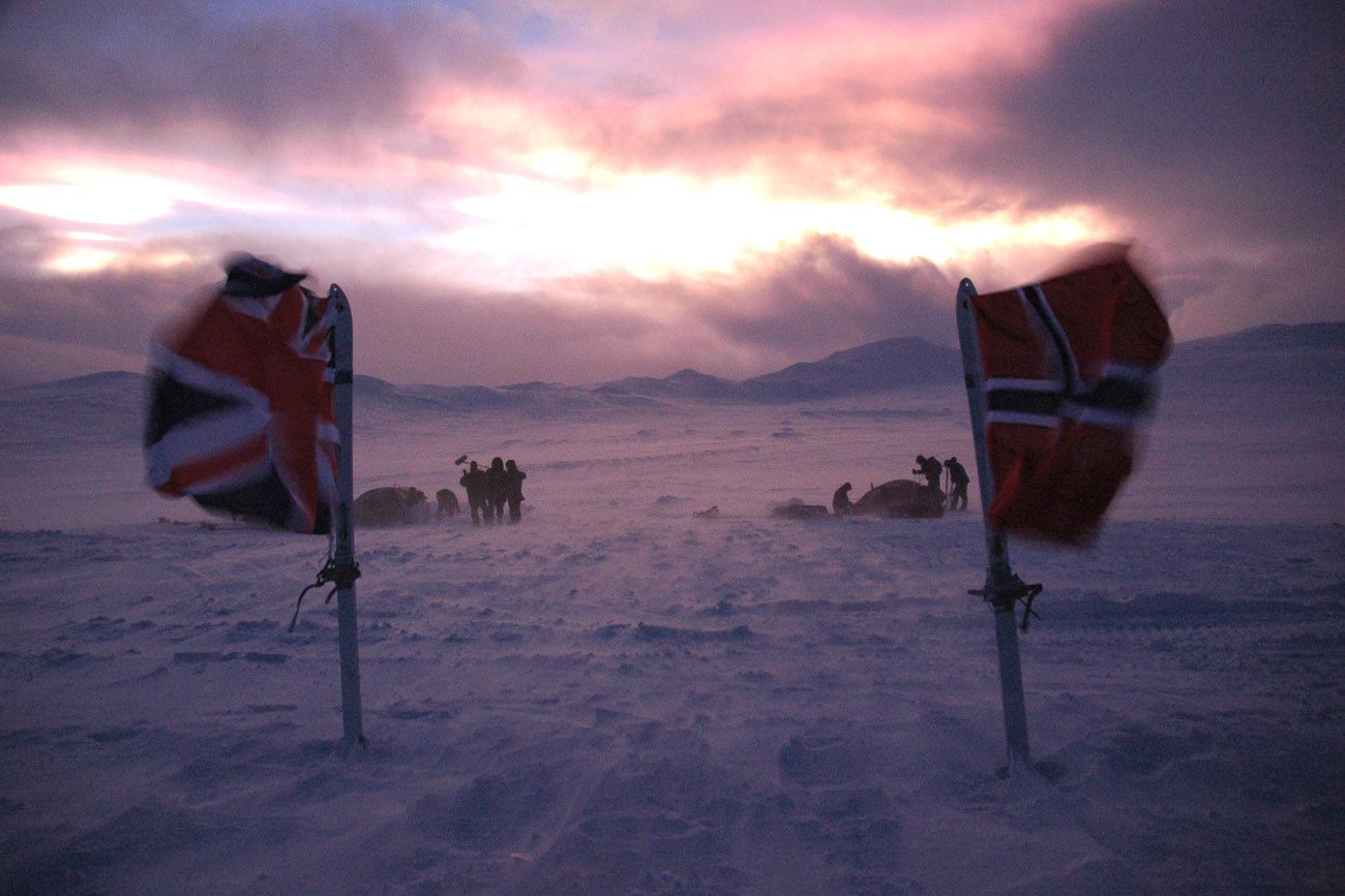 Ski expedition on the Finnmark plateau