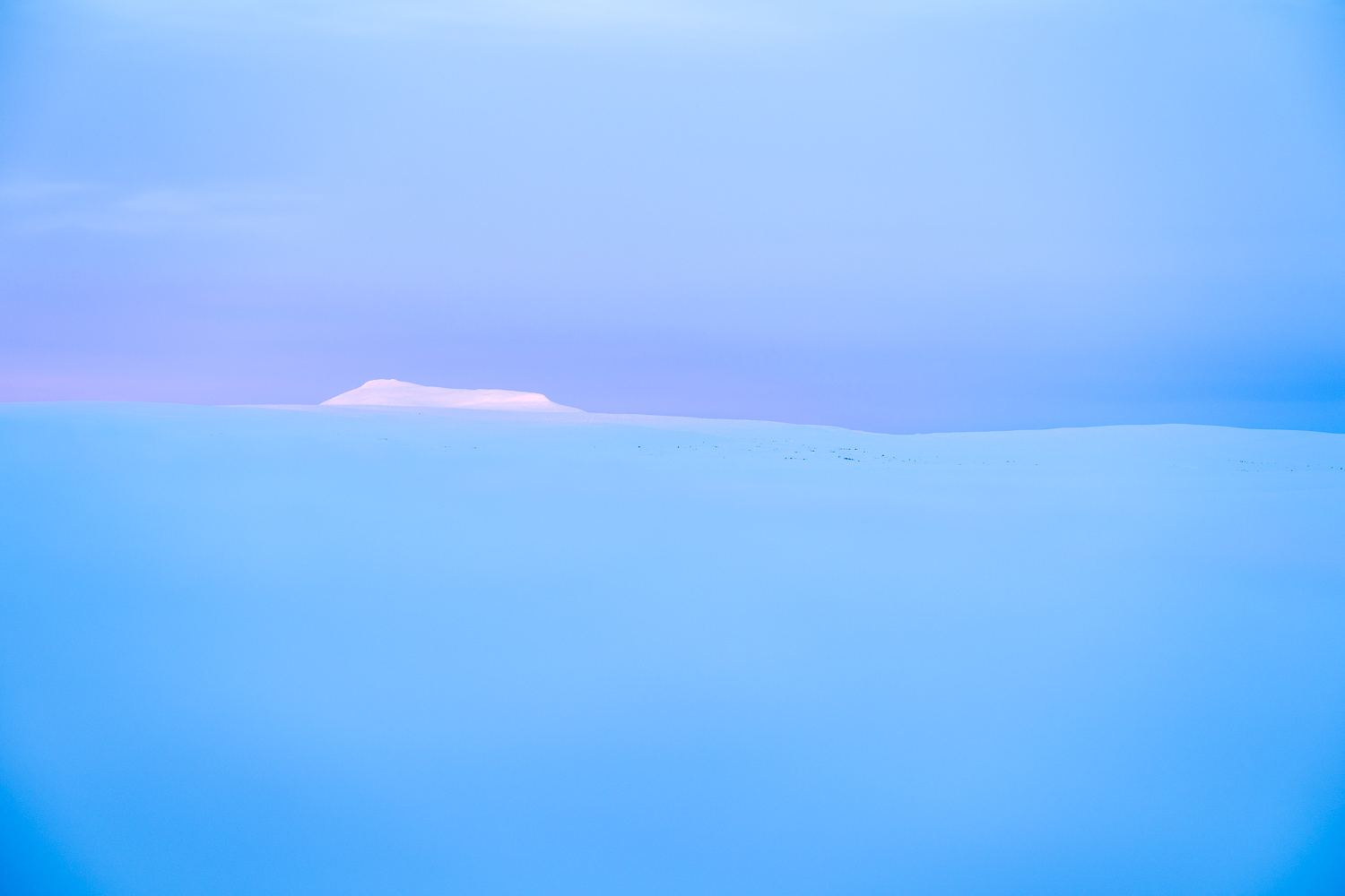 Expedition to the Arctic Sea — Breaking trail north-west