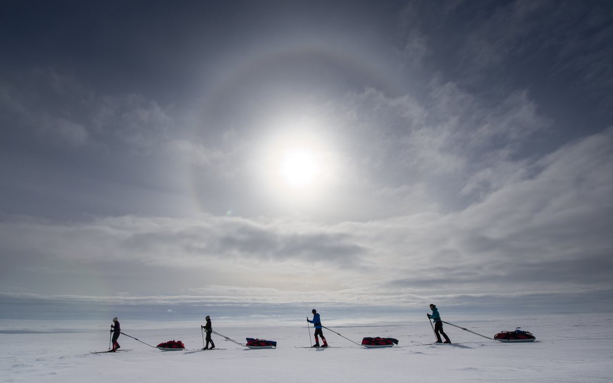 Spitsbergen South–North — Svalbard på langs — The full length of Spitsbergen