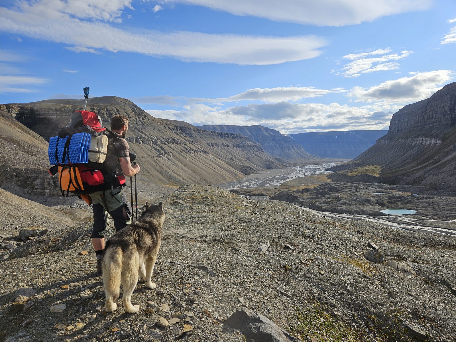 Skansdalen, with company